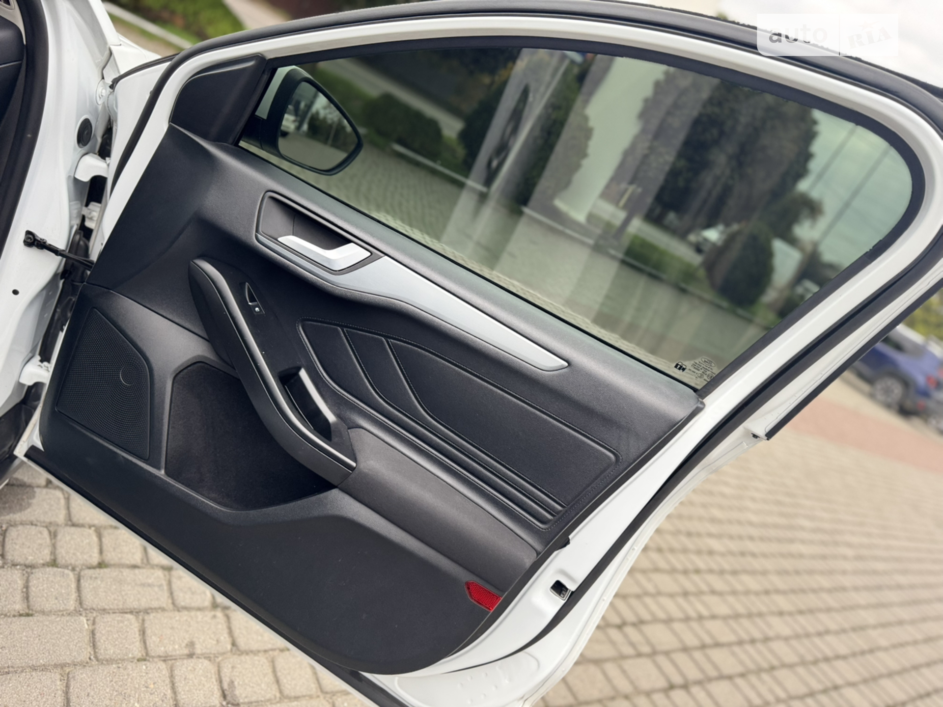 2019 Ford Focus - мініатюра 17