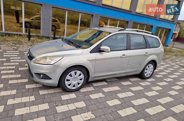 Универсал Ford Focus 2010 в 