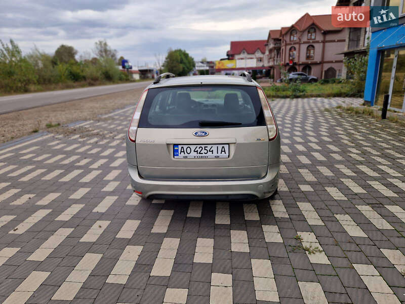 Универсал Ford Focus 2010 в Тересве