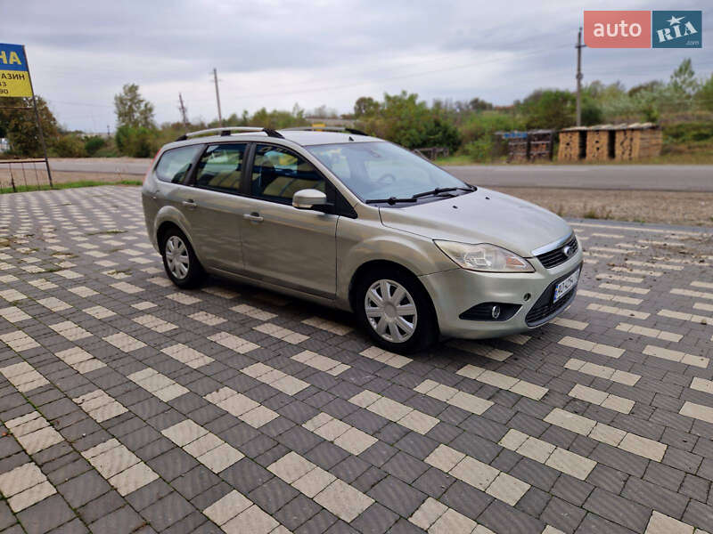 Ford Focus 2010