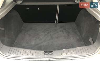 Хэтчбек Ford Focus 2005 в 