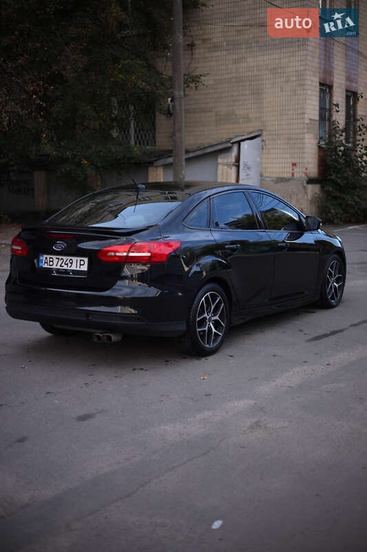 Седан Ford Focus 2015 в Виннице