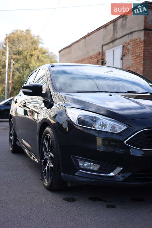 Седан Ford Focus 2015 в Виннице