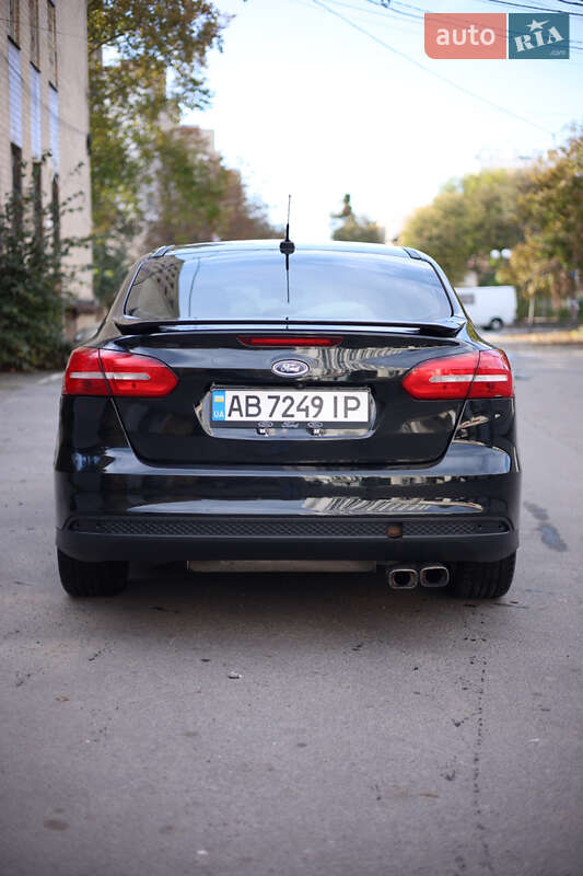 Седан Ford Focus 2015 в Виннице