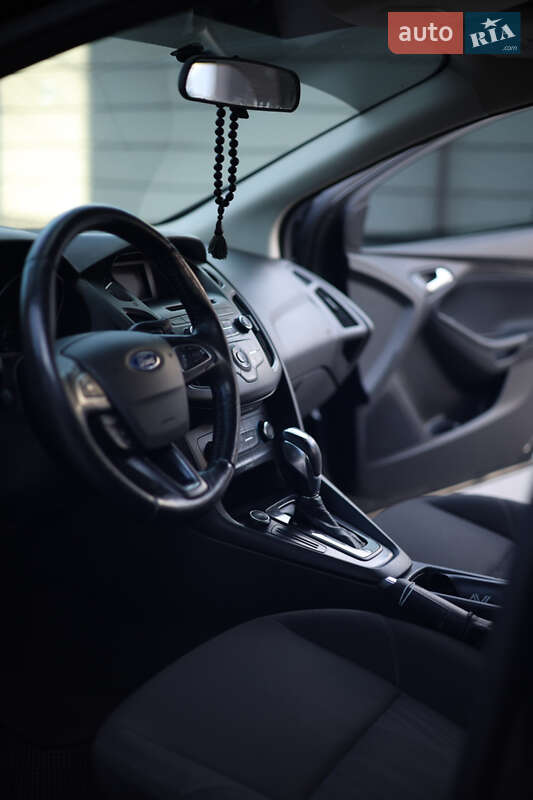 Седан Ford Focus 2015 в Виннице