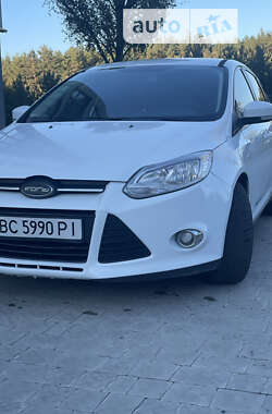 Хэтчбек Ford Focus 2011 в Львове