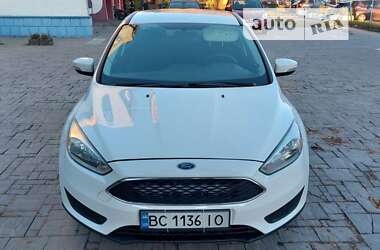 Седан Ford Focus 2016 в Львові