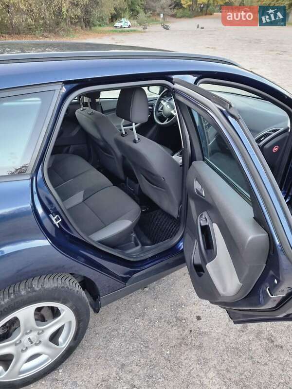 Универсал Ford Focus 2011 в Львове фото 11 Универсал Ford Focus 2011 в Львове