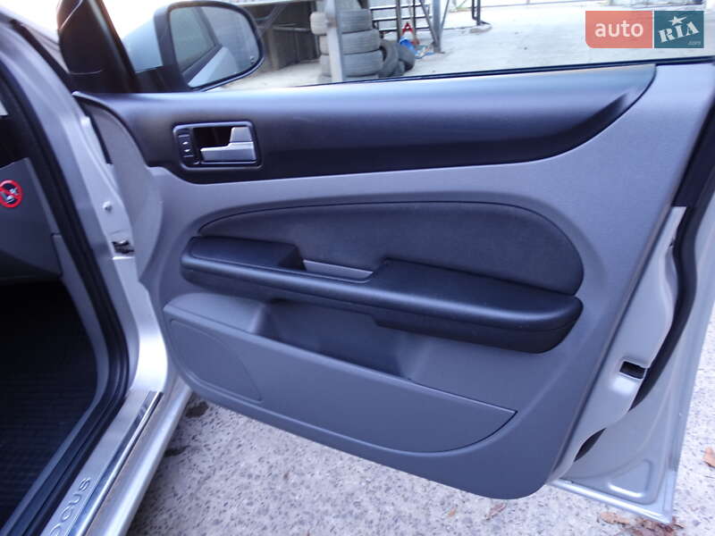 Универсал Ford Focus 2010 в Дрогобыче