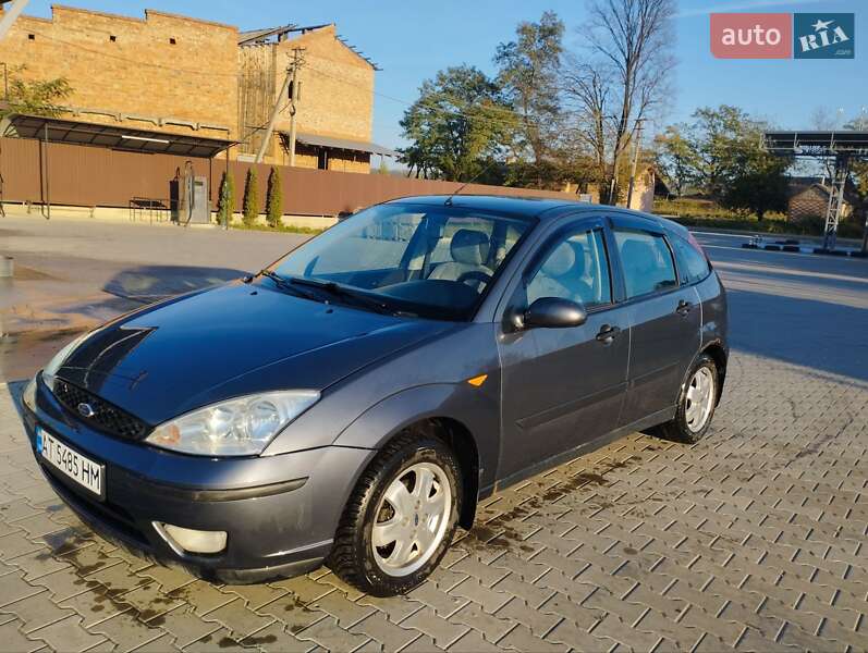 Хетчбек Ford Focus 2002 в Іспасі