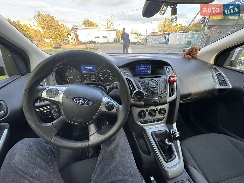 Универсал Ford Focus 2013 в Львове