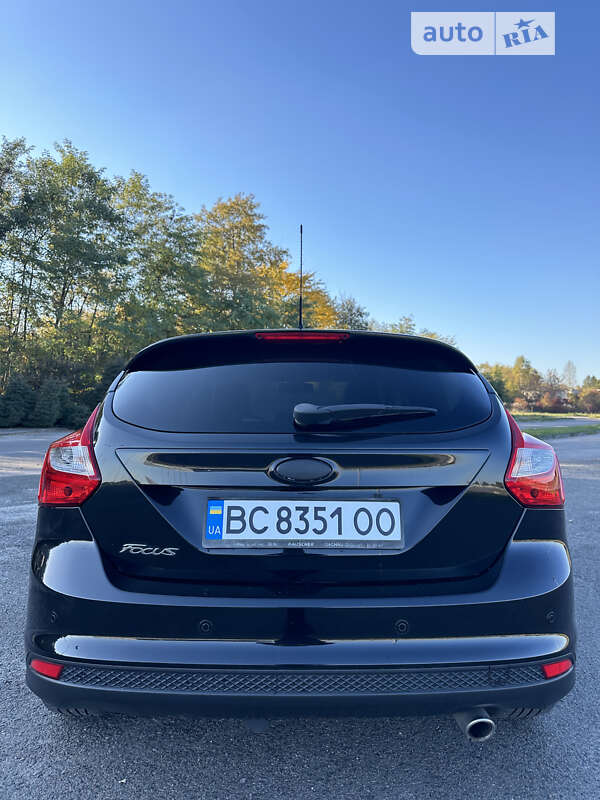 Хэтчбек Ford Focus 2011 в Львове