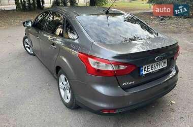 Седан Ford Focus 2014 в Кам'янському