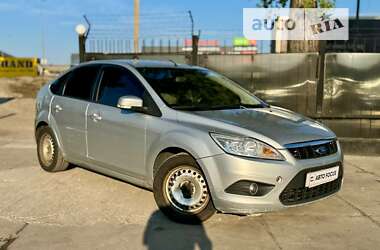 Хэтчбек Ford Focus 2011 в Киеве