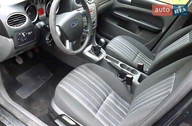 Универсал Ford Focus 2010 в 