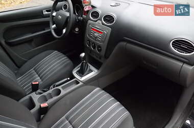 Универсал Ford Focus 2010 в 