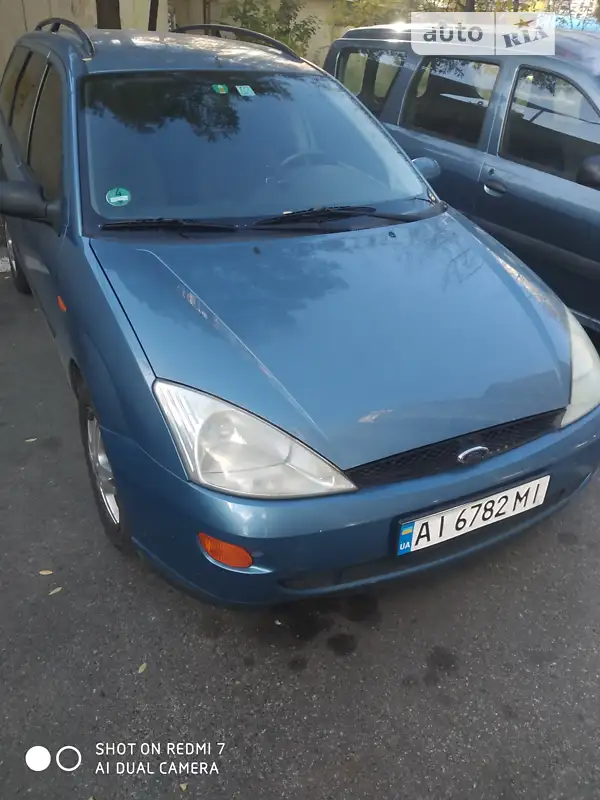 Ford Focus 2000