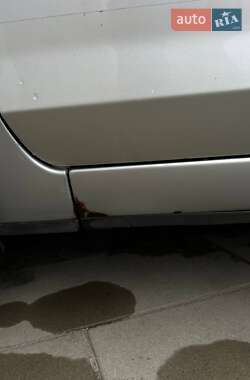 Хэтчбек Ford Focus 2010 в 