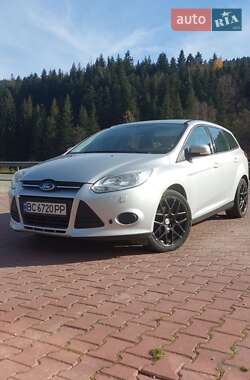 Универсал Ford Focus 2012 в 
