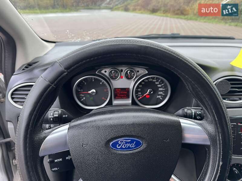 Універсал Ford Focus 2010 в Ходореві