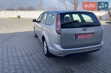 Универсал Ford Focus 2009 в Черновцах