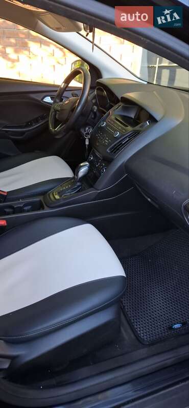 Хэтчбек Ford Focus 2016 в Полтаве