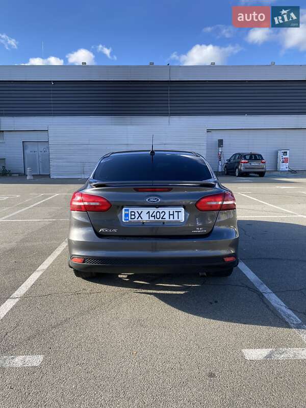 Седан Ford Focus 2015 в Шепетовке