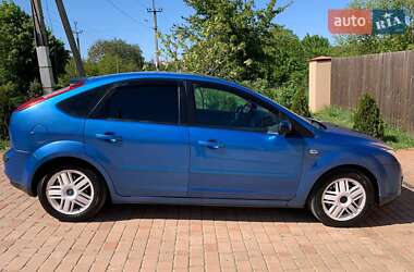 Хэтчбек Ford Focus 2006 в 