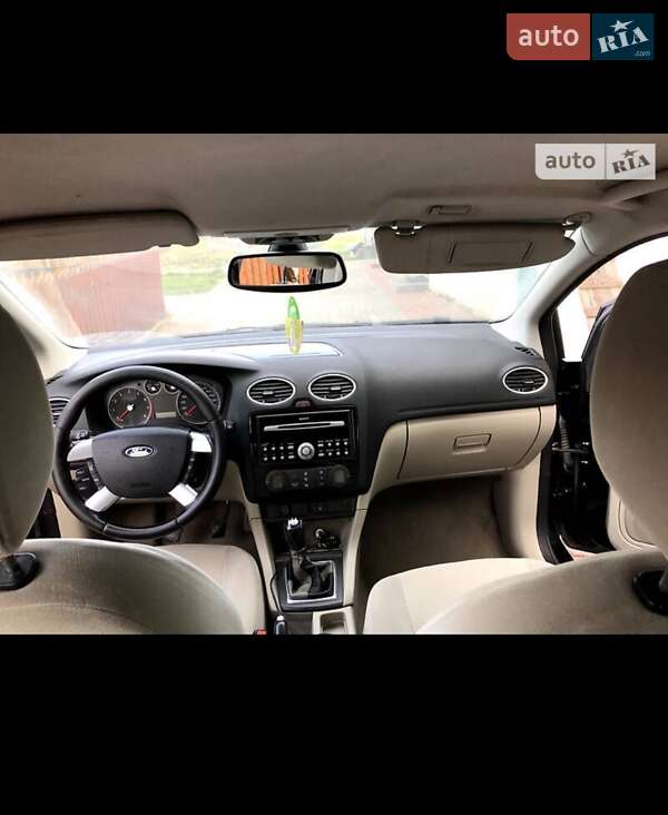 Седан Ford Focus 2006 в Львове