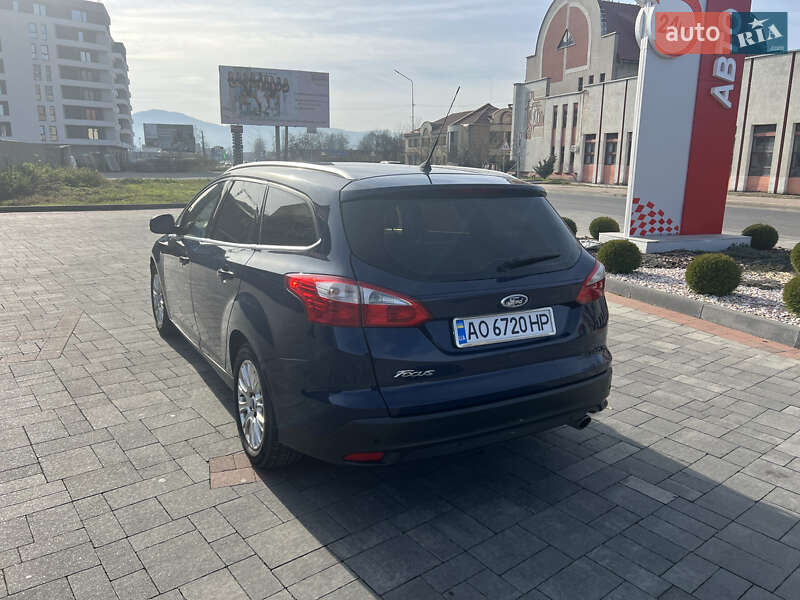Универсал Ford Focus 2011 в Хусте
