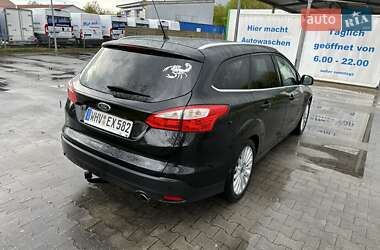 Универсал Ford Focus 2012 в 