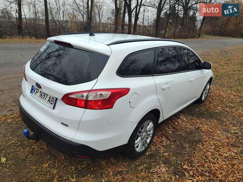 Универсал Ford Focus 2012 в Покровском