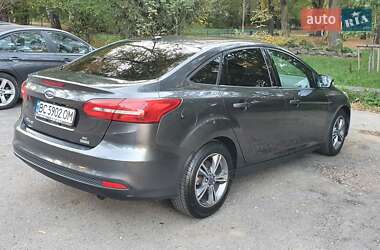 Седан Ford Focus 2017 в 