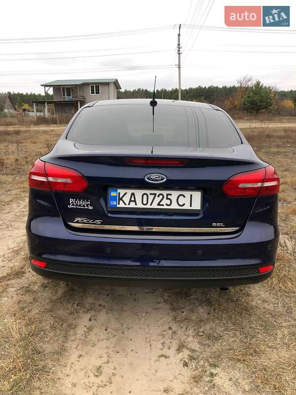 Седан Ford Focus 2017 в Киеве