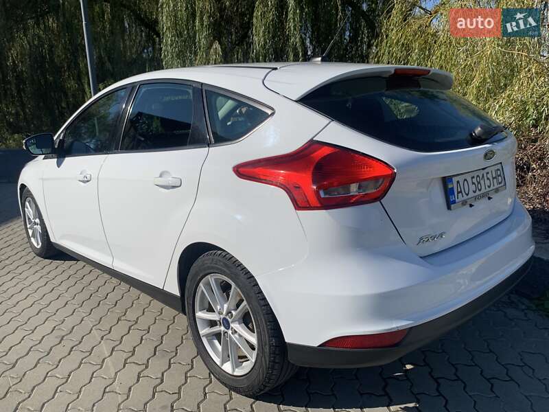 Хэтчбек Ford Focus 2018 в Виноградове