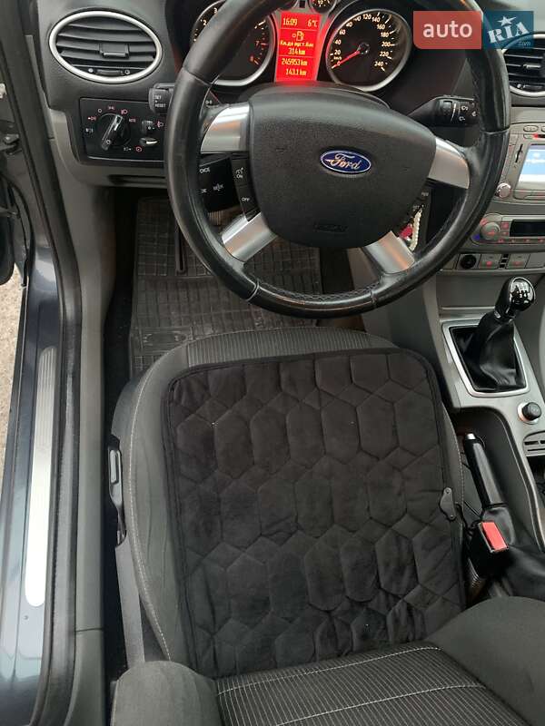 Універсал Ford Focus 2009 в Здолбуніві фото 12 Універсал Ford Focus 2009 в Здолбуніві