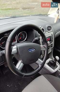 Універсал Ford Focus 2010 в Конотопі