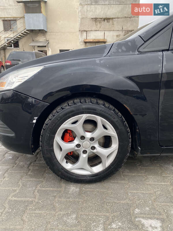 Універсал Ford Focus 2010 в Тернополі