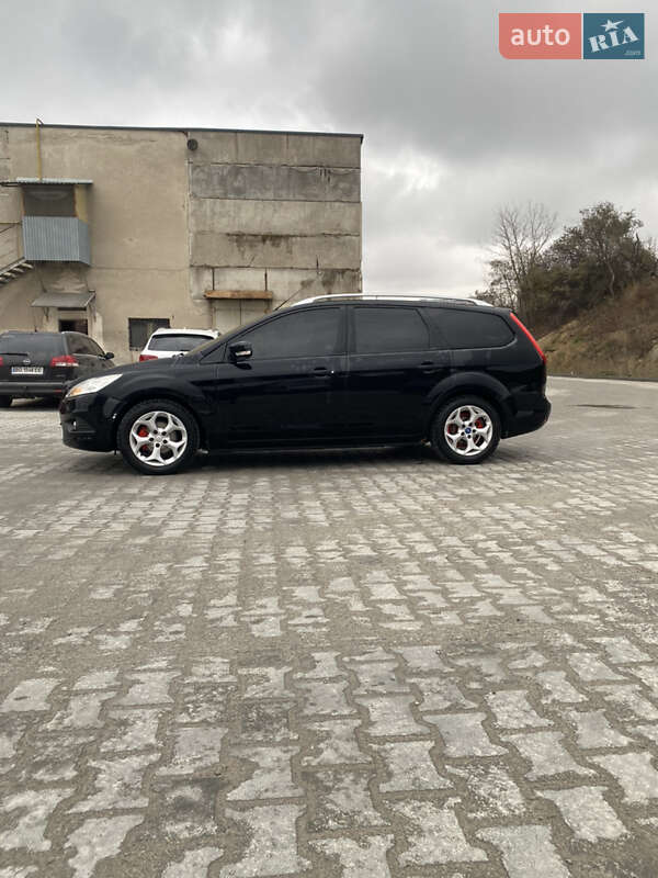 Універсал Ford Focus 2010 в Тернополі