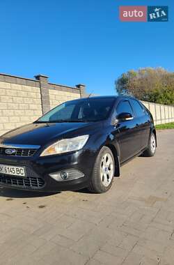 Хэтчбек Ford Focus 2008 в Ровно