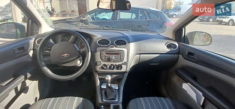 Хетчбек Ford Focus 2011 в Києві