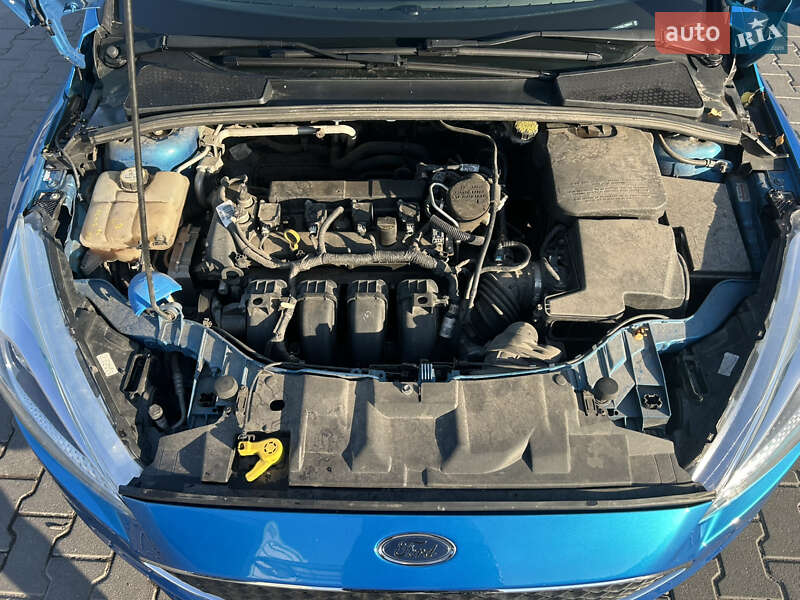 Хэтчбек Ford Focus 2016 в Нововолынске