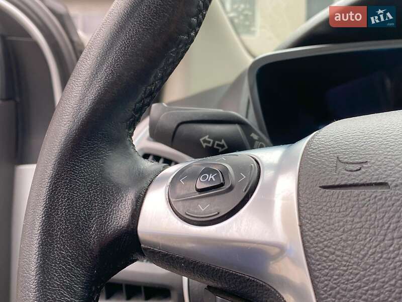 Хэтчбек Ford Focus 2014 в Одессе
