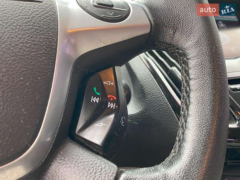 Хэтчбек Ford Focus 2014 в Одессе