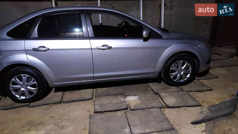 Седан Ford Focus 2008 в Чернигове