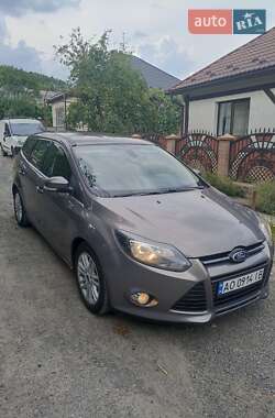 Универсал Ford Focus 2013 в Сваляве