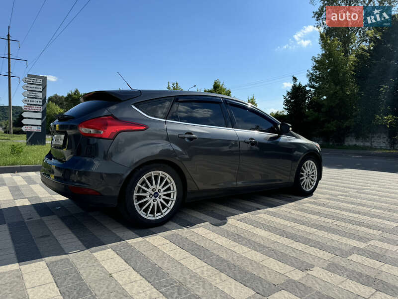 Хэтчбек Ford Focus 2017 в Львове