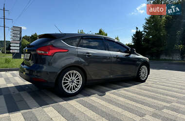 Хэтчбек Ford Focus 2017 в 