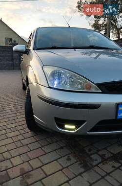 Хетчбек Ford Focus 2003 в Володимирці