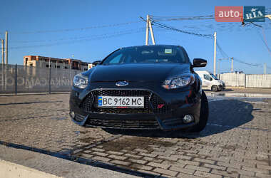 Хэтчбек Ford Focus 2013 в Львове